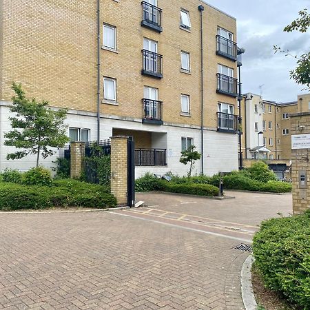 Orange Flat By Lower Regent Canal Apartment Лондон Екстериор снимка